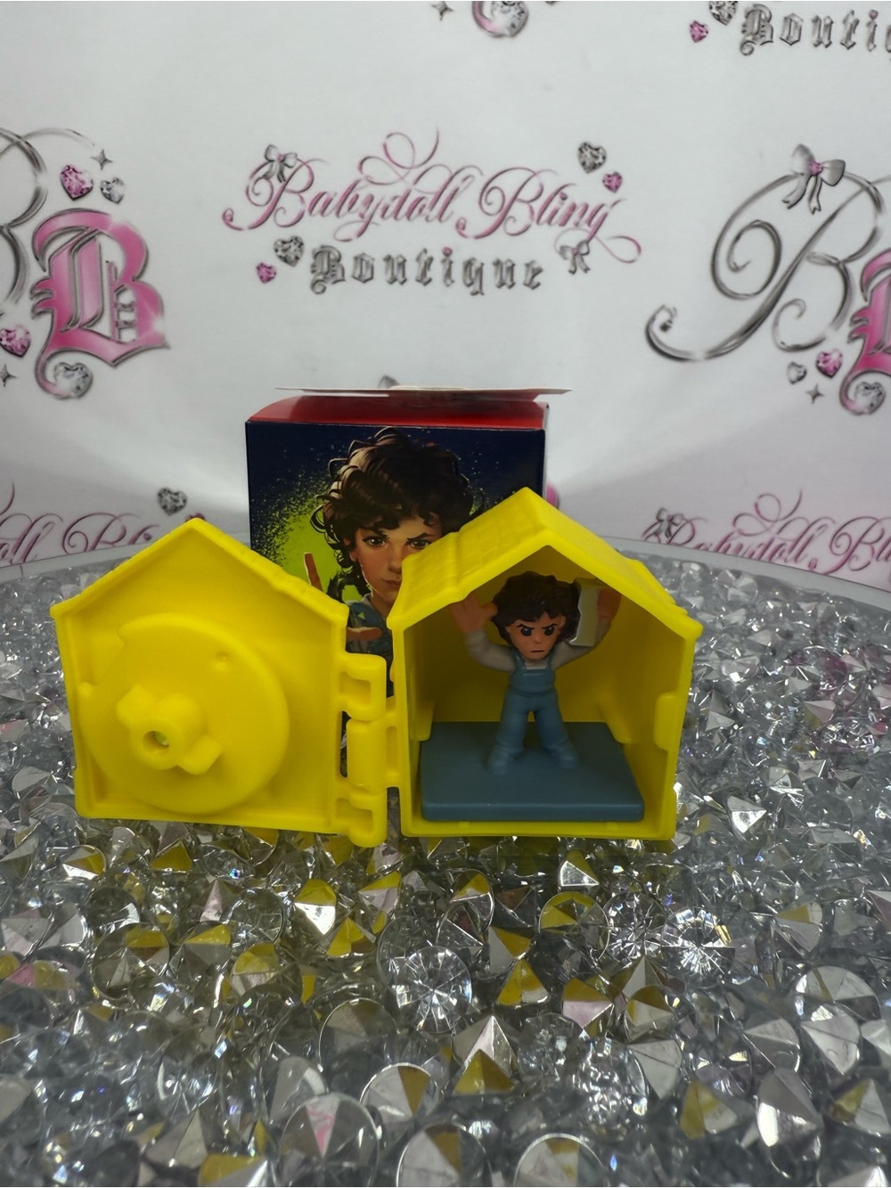 McDonald's stranger things toy tales Yellow Playhouse Blue-Base Mini Figure